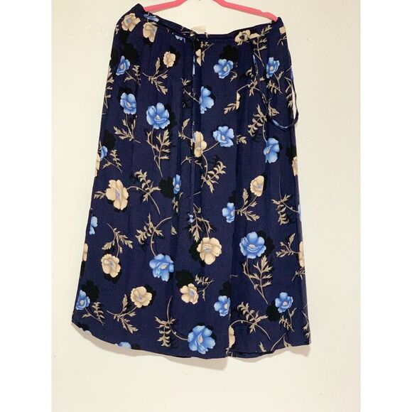 Vintage TR Bentley 90s floral Skirt size XL BLUE FLORAL RAYON SKIRT SUMMER WEAR - Picture 2 of 8